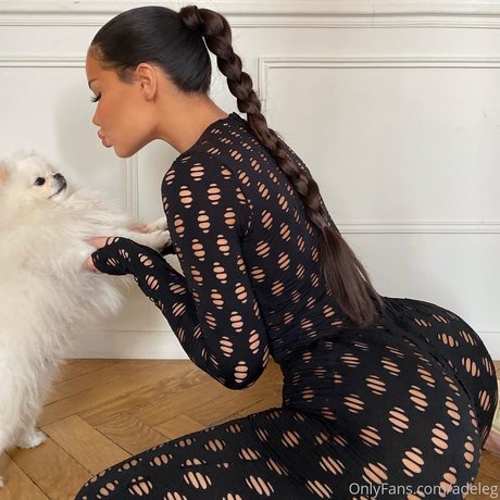 Adele grisoni OnlyFans