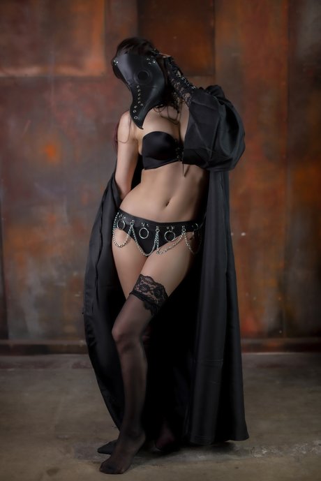 Kara Corvus Nacktbilder auf OnlyFans