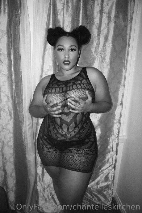 Chantelles Kitchen OnlyFans Gratis Porn