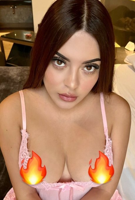 Danya Hurtado OnlyFans Brüste Bild