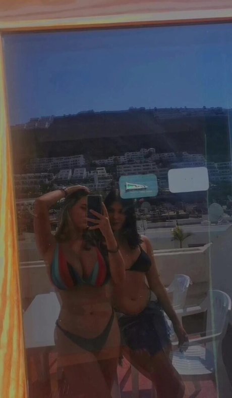 Eva Batista OnlyFans schlank