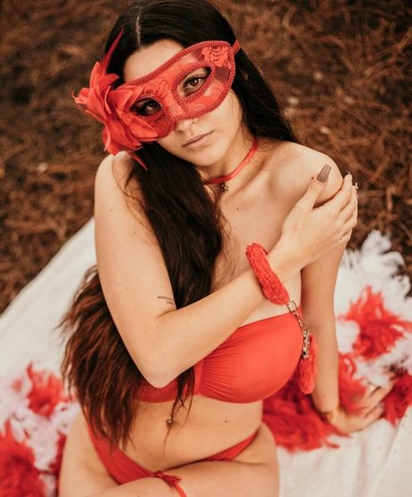 Eva Batista OnlyFans Leaj