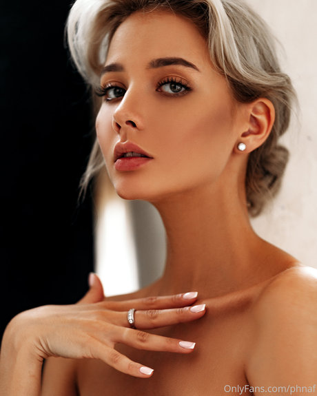 Ekaterina Shiryaeva OnlyFans Leaj