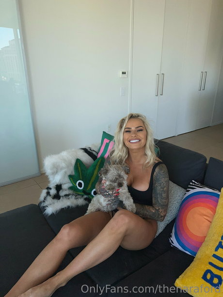 Nara Ford OnlyFans Nackt