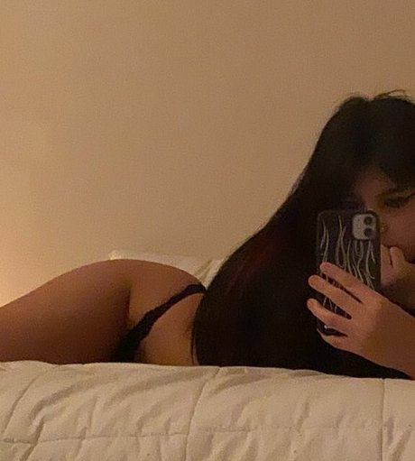 Cyberjuju OnlyFans geleakt.