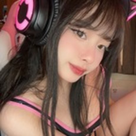 myamira OnlyFans Sex Leaks