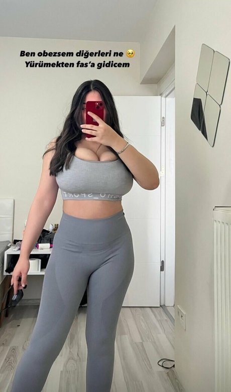 Merve Damla Nacktbilder von OnlyFans geleakt