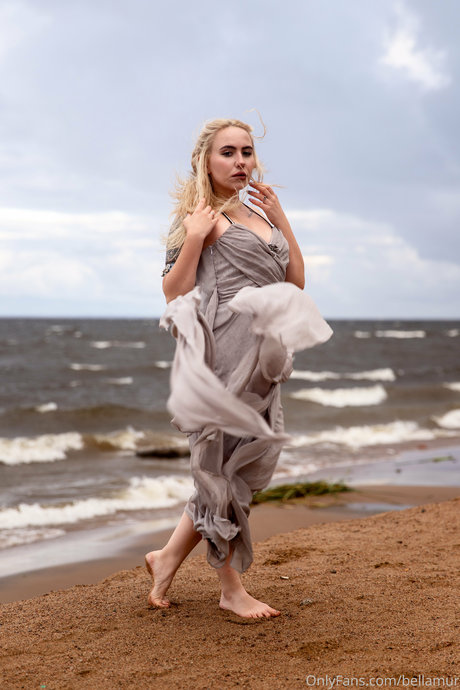 Bella Mur OnlyFans Pornografie