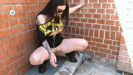 Alissa Noir Nacktbilder auf OnlyFans