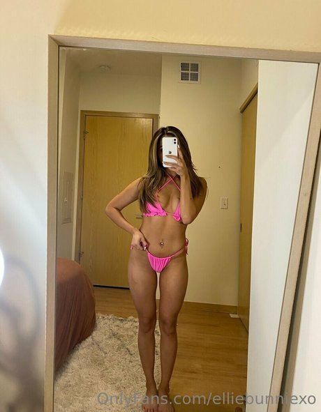 ellie bunniexo OnlyFans-Leaks