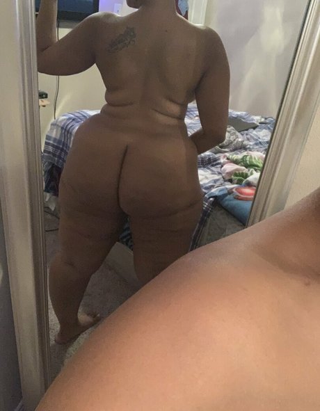 Synsationn OnlyFans Bilder