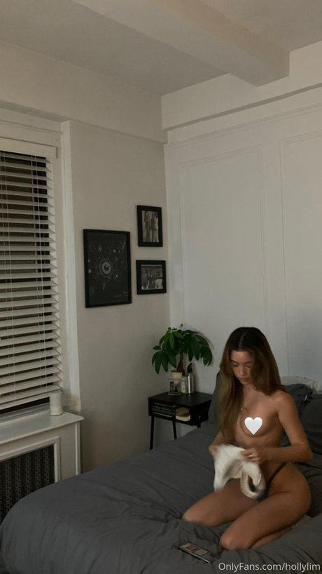 Holly Lim Nacktbilder von OnlyFans