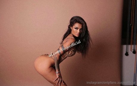 Zusje OnlyFans Star