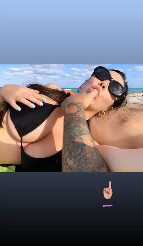 Karlee Grey OnlyFans schlank