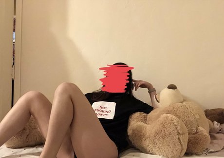 peachbloss OnlyFans explizite Inhalte