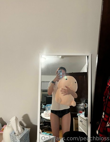 peachbloss OnlyFans geleakt.