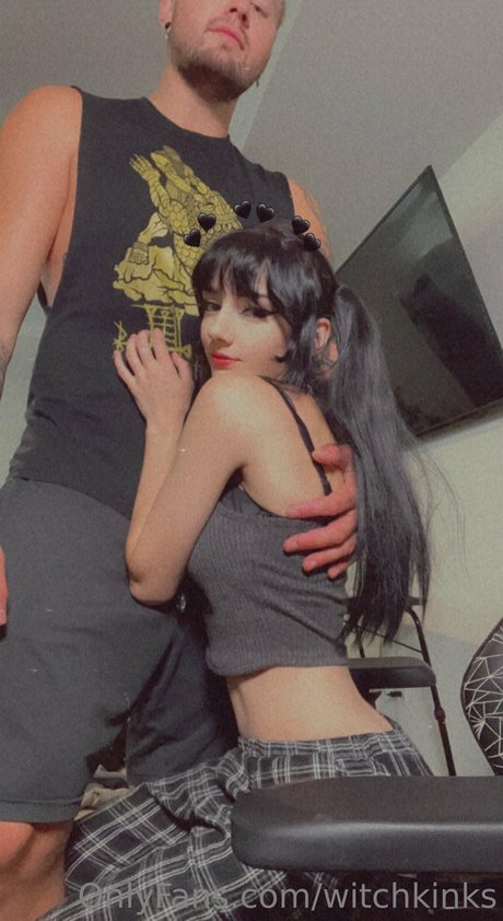 Witchkinks OnlyFans Nacktfotos