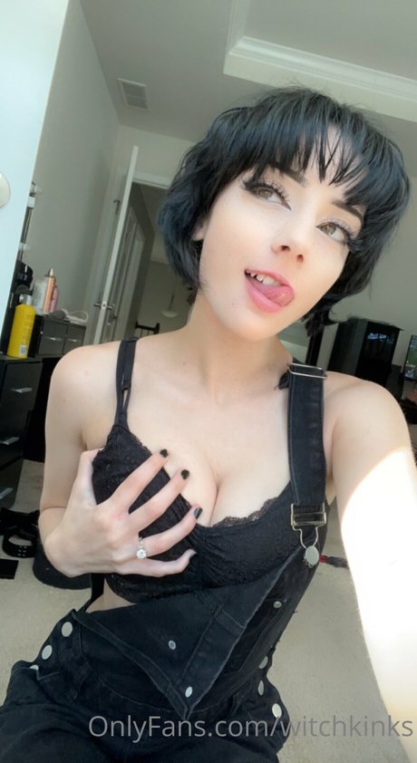 Witchkinks Nacktbilder von OnlyFans geleakt