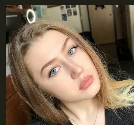 Madi Anger OnlyFans Sex geleakt