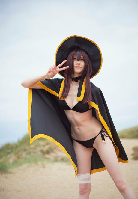 Little Emo Kitten Leak von OnlyFans