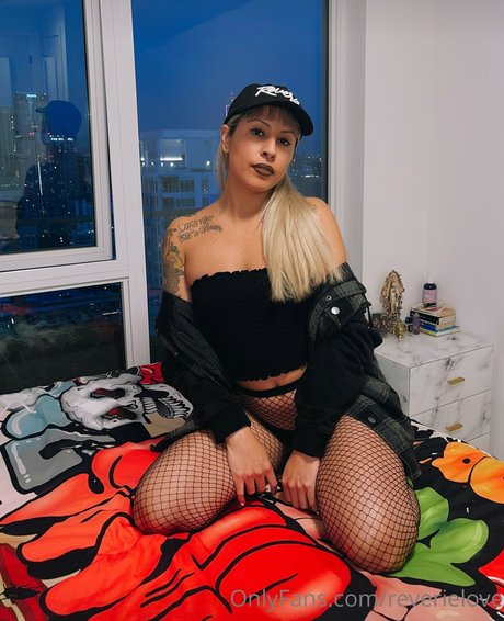 Reverie love Nacktbilder von OnlyFans geleakt