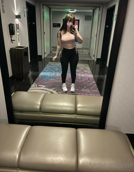 Emily Lynne OnlyFans Inhaltstyp