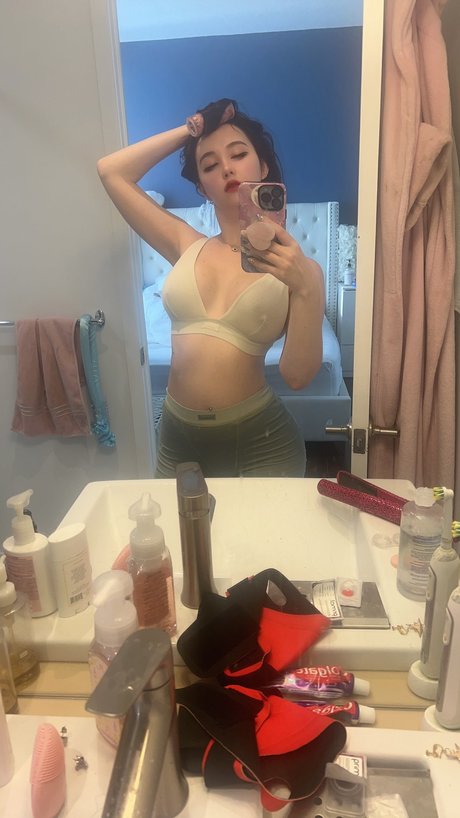 Clueloo OnlyFans-Leaks