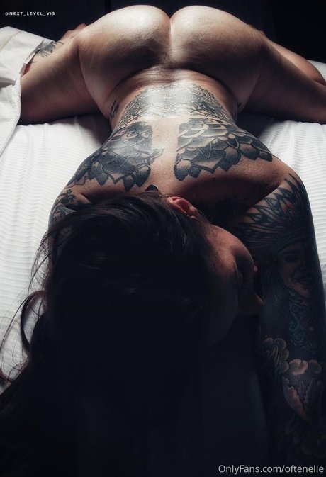 OftenElle OnlyFans Leaks