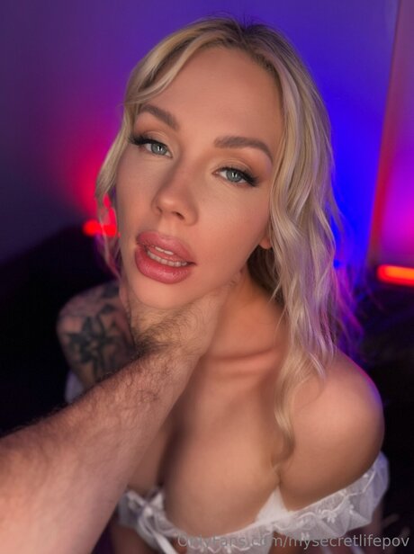 MySecretLifePOV OnlyFans-Model