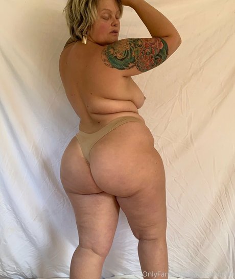 Tallulah Moon_ Heiße OnlyFans Inhalte
