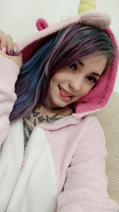 Gloom Nacktbilder auf OnlyFans