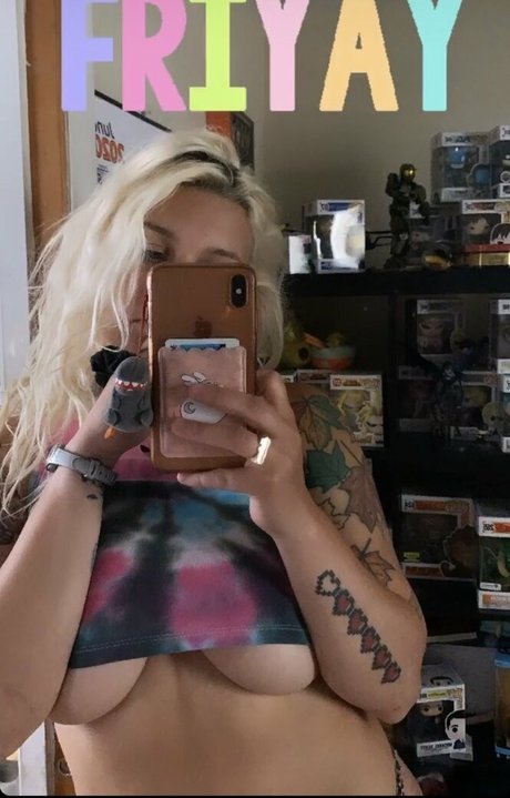 Autumn Moretti Nacktbilder von OnlyFans