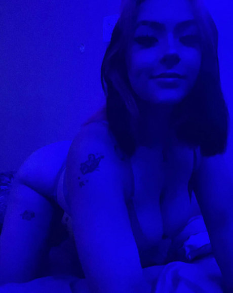 crystallhub OnlyFans Pornografie