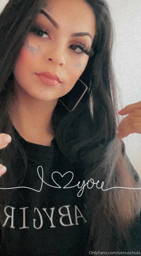 venuschula OnlyFans-Leaks