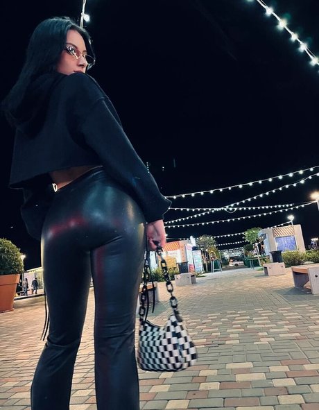 Nutellows OnlyFans Nacktbilder geleakt