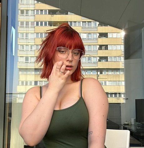 Charlotte Stocks OnlyFans Nackt Leak