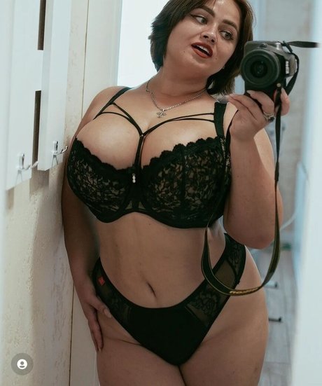 Vale Blagoeva OnlyFans nackt