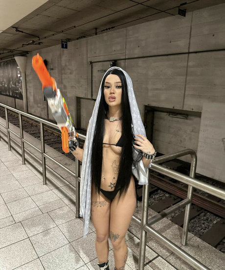 Bbyali OnlyFans Bilder