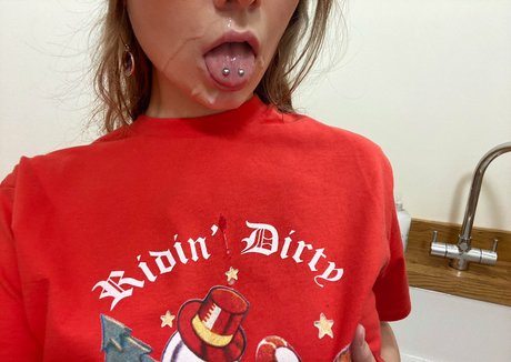 Alex Clark OnlyFans-Inhalte