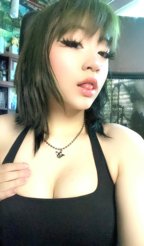 AlternativeMei OnlyFans Bilder