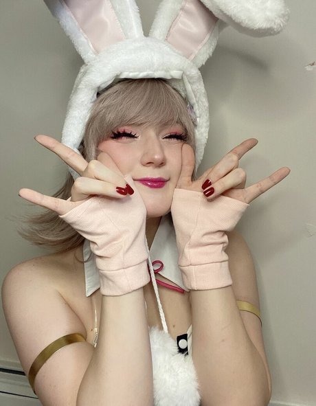 Satinstars Nacktbilder OnlyFans