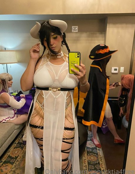 sonucktia4free OnlyFans-Bilder