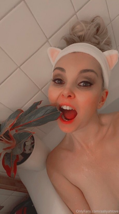 aaliyahlove Sexy OnlyFans