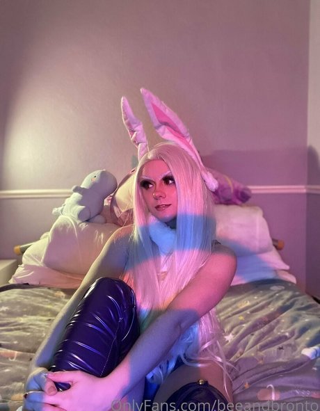 beeandbronto OnlyFans gratis