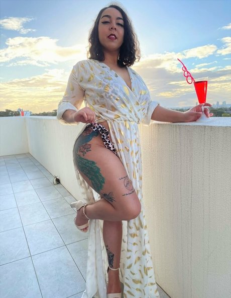 tequila time OnlyFans-Bild