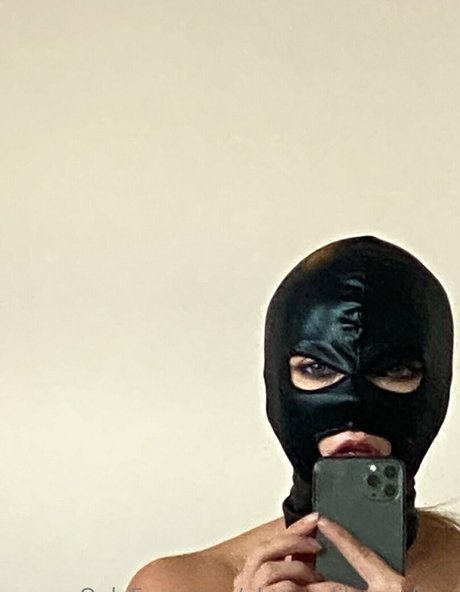 always lilyrosefree OnlyFans schlank