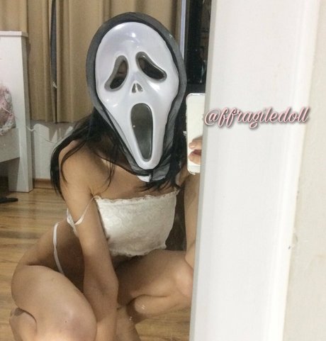 ffragiledoll OnlyFans-Pornos