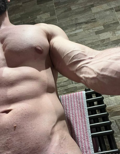 ralph852 OnlyFans
