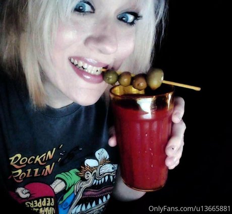 jickyj OnlyFans Nacktbilder geleakt