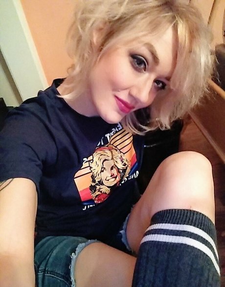 jickyj OnlyFans Model Bilder